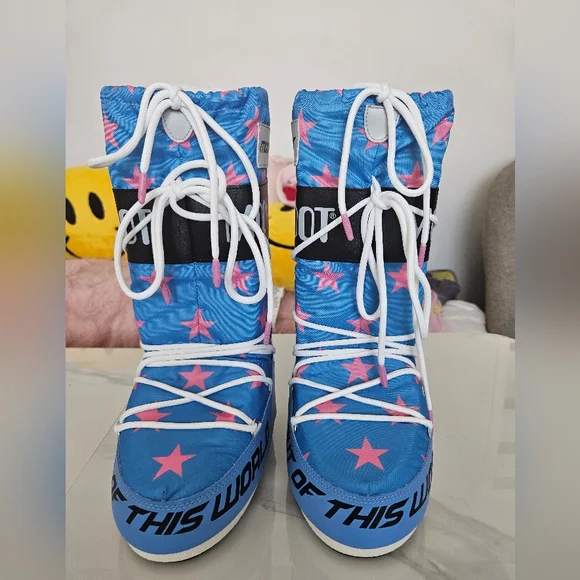 Moon Boot Blue and Pink Star Ankle Boots - Picture 1 of 5